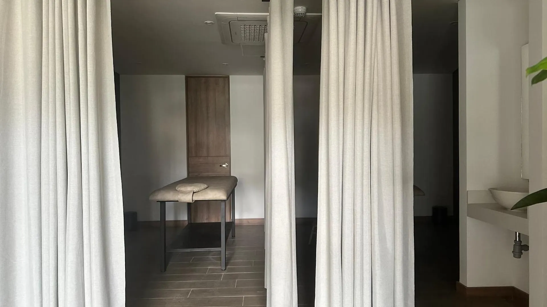 Brand New Loft 1Br Balcony Apartment Medellin