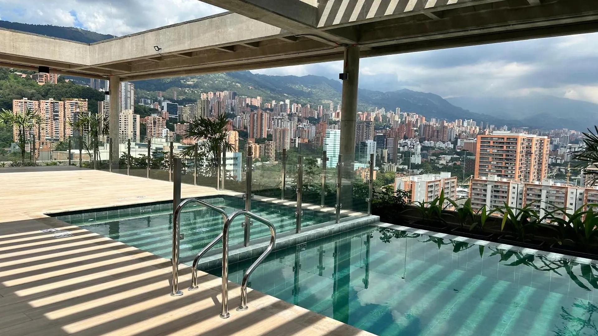 Brand New Loft 1Br Balcony Apartment Medellin
