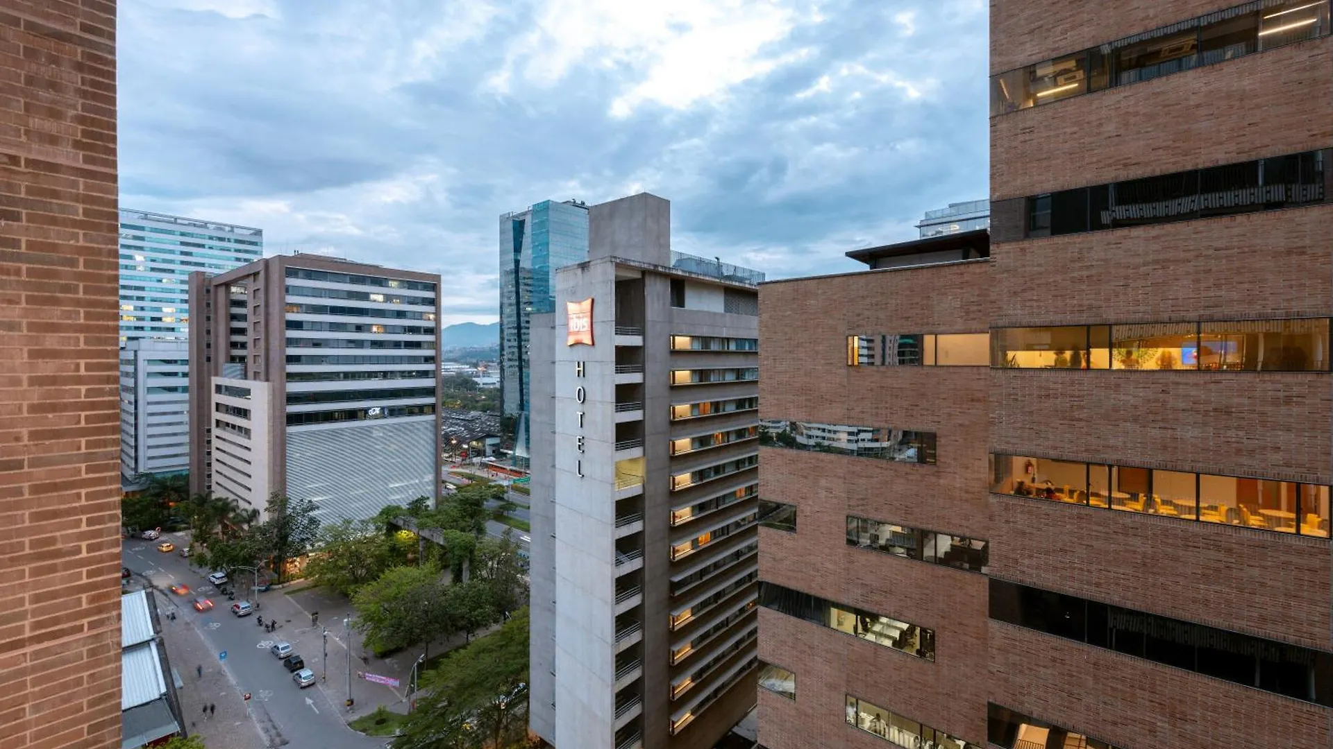 Brand New Loft 1Br Balcony Apartment Medellin 0*,  Colombia