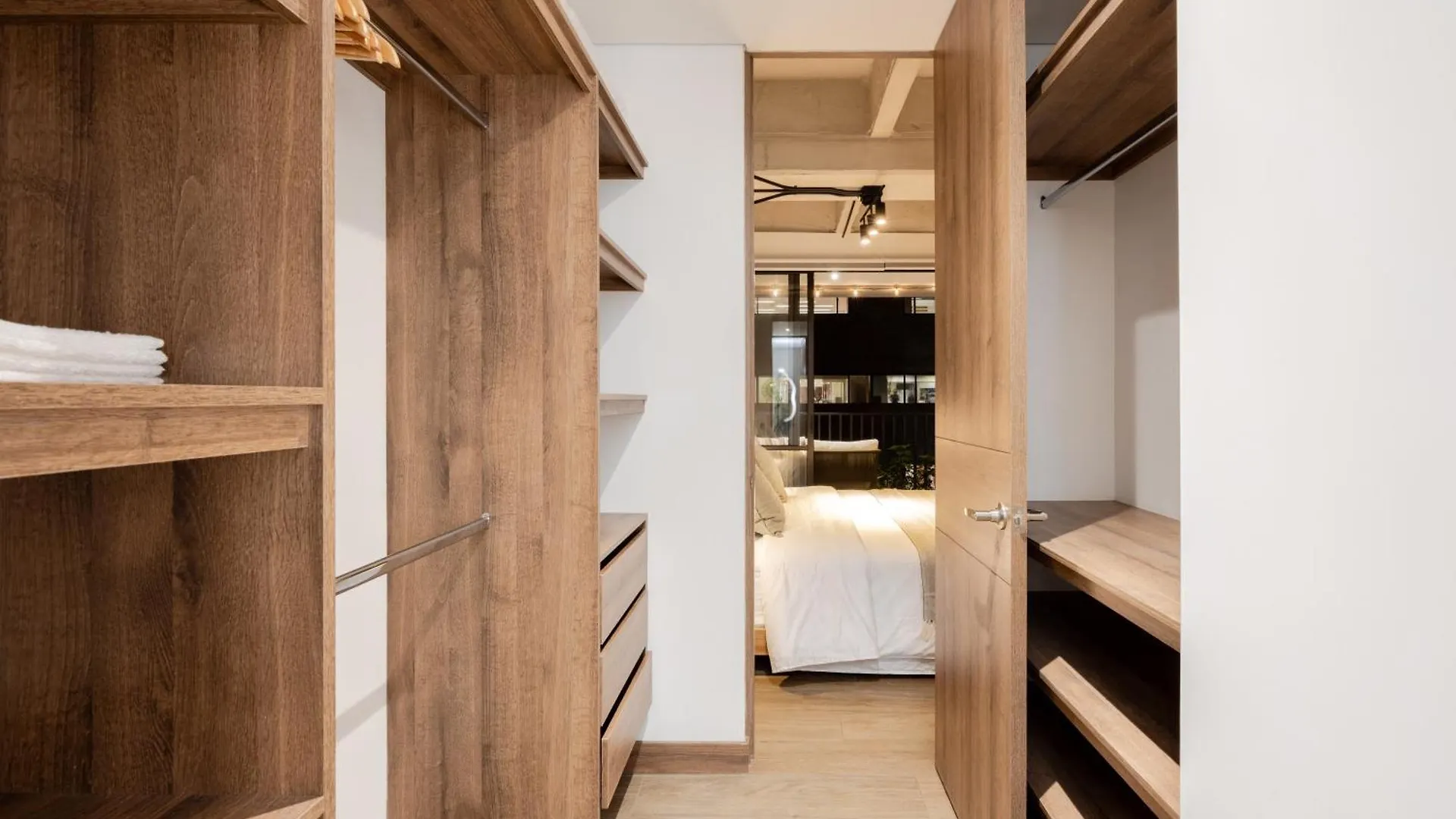 דירות מדיין Brand New Loft 1Br Balcony